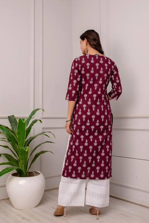 Women Burgundy Ethnic Printed Straight Kurta with Three Quarter Sleeves