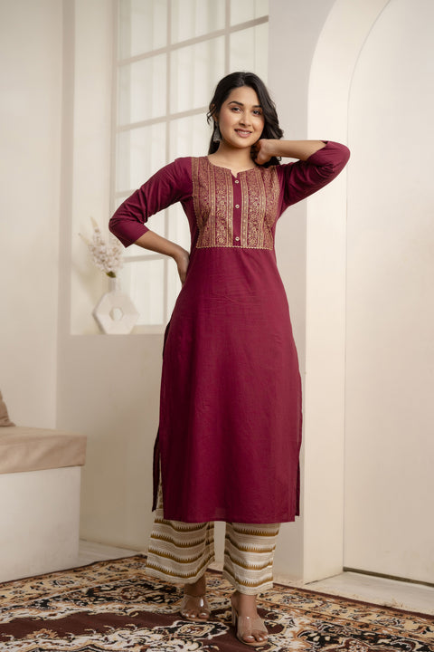 Women Burgundy Straight Kurta With Three Quarter Sleeves