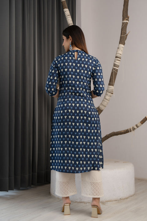 Women Blue Ethnic Printed Straight Kurta with Three Quarter Sleeves