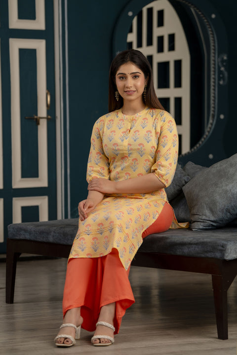 Women Yellow Straight Kurta With Three Quarter Sleeves