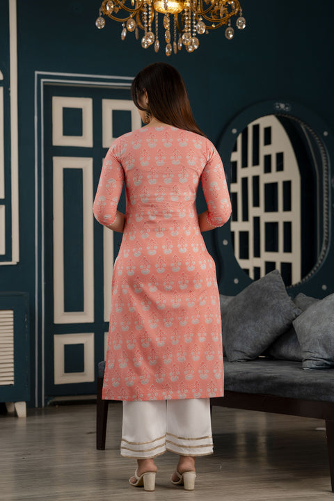 Women Pink Printed straight kurta with three quarter sleeves