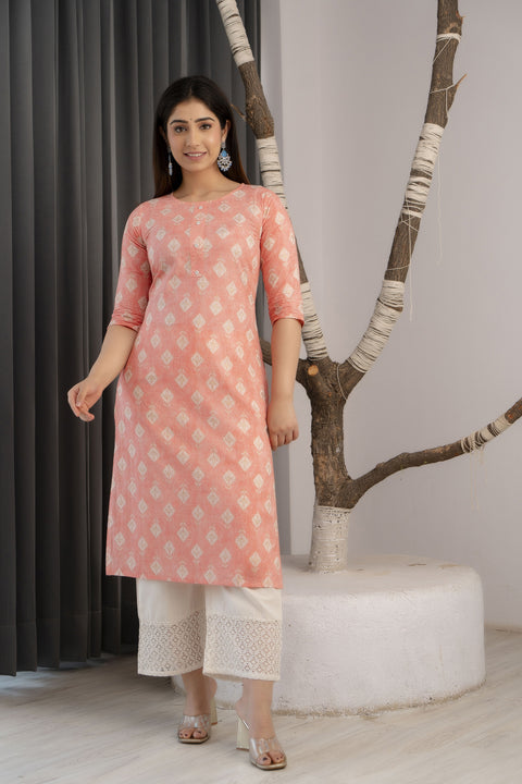 Women Peach Printed straight kurta with three quarter sleeves