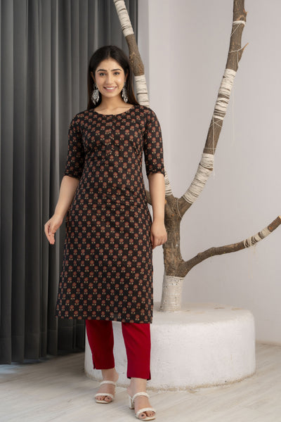 Women Black Printed straight Kurta With three qurter sleeves