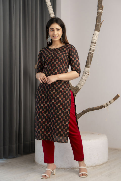 Women Black Printed straight Kurta With three qurter sleeves