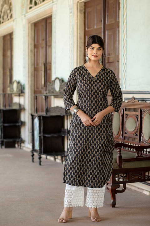 Women Black Ethnic Printed Straight Kurta with Three Quarter Sleeves