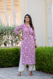 Women Mauve Ethnic Printed Straight Kurta with Three Quarter Sleeves