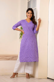 Women Purple Printed Straight Kurta with Three Quarter Sleeves