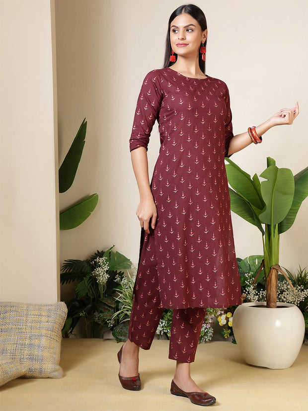 Women Wine Three-Quarter Sleeves Printed Kurta-Palazzo with pockets and Face Mask