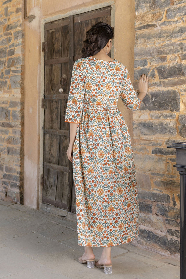 Women Off-White Printed Dress With Three Quarter Sleeves