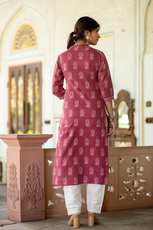 Women Mauve Printed Straight Kurta With White Solid Trouser