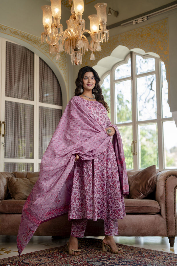 Women Lavender Floral Printed Kurta With Trouser And Dupatta