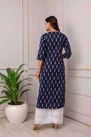 Women Navy Blue Printed Straight Kurta With Three Quarter Sleeves