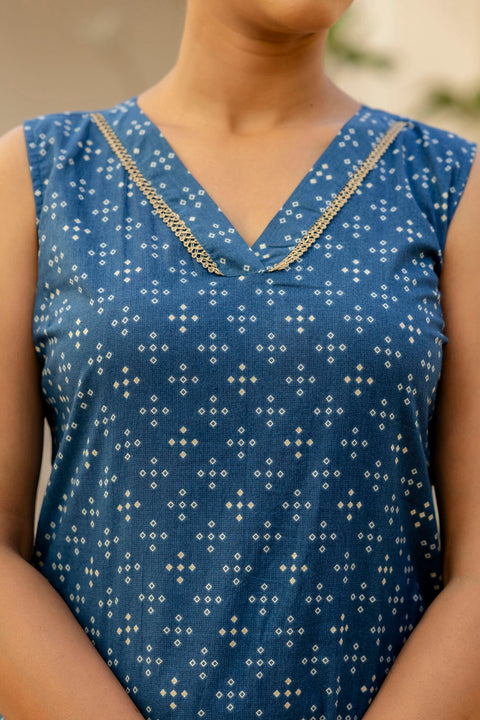 Women Blue Printed Straight Kurta With Trouser And Dupatta