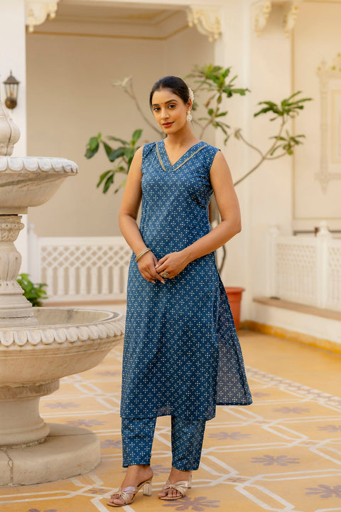 Women Blue Printed Straight Kurta With Trouser And Dupatta