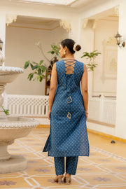 Women Blue Printed Straight Kurta With Trouser And Dupatta