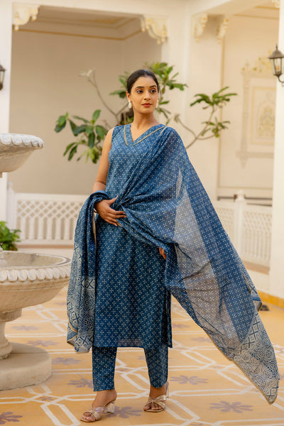 Women Blue Printed Straight Kurta With Trouser And Dupatta