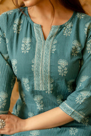 Women Turquoise blue Printed Straight Kurta