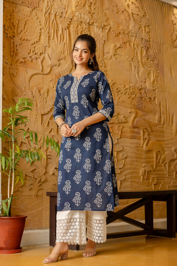 Women Blue Ethnic Printed Straight Kurta with Three Quarter Sleeves