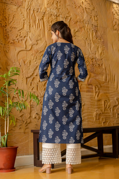 Women Blue Ethnic Printed Straight Kurta with Three Quarter Sleeves