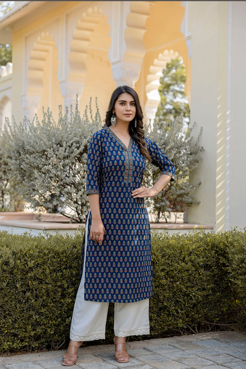 Women Blue Printed Straight Kurta with Three Quarter Sleeves