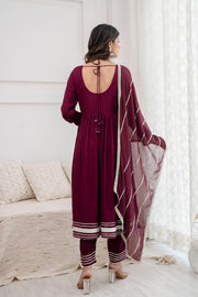 Women Burgundy Anarkali Kurta And Trouser With Dupatta