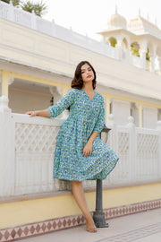 Women Green Printed Flared Dress