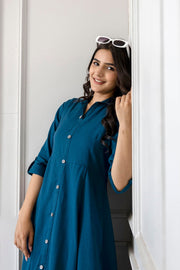 Women Teal Solid Flared Dress With Three quarter Sleeves