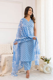 Women Aqua Blue Printed Straight Kurta With Trouser And Dupatta