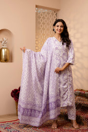 Women Lavender Floral Printed Straight Kurta And Trouser With Dupatta