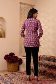 Women Purple Printed Straight Tunic