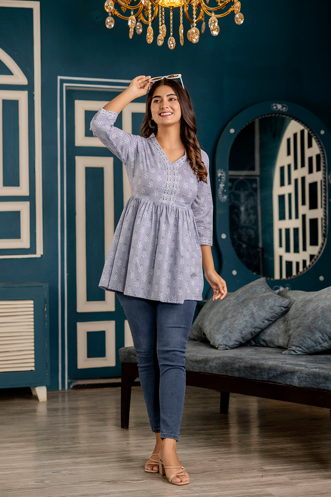 スカート 'Monthly Colors: February' tunic Blue Women Blue Printed Peplum Tunic – Nayo Clothing
