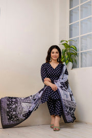 Women Black Ethnic Printed Kurta And Trouser With Dupatta