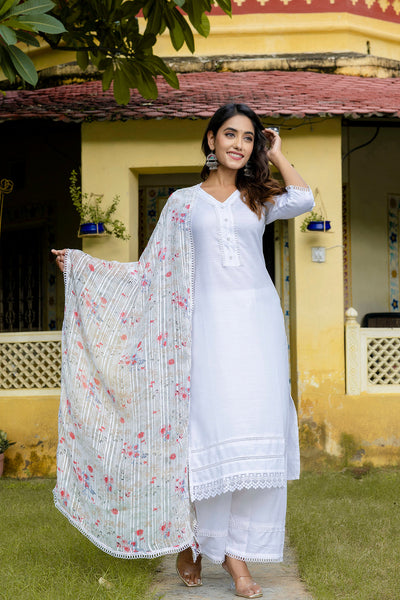 Nayo Pure White Straight Kurta Set With Printed Dupatta