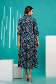 Women Blue Printed Flared Dress With Three quarter Sleeves