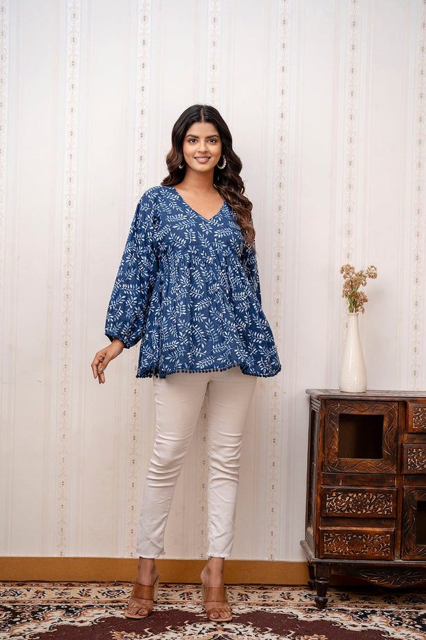 Women Navy Blue Printed V-Neck Peplum Tunic