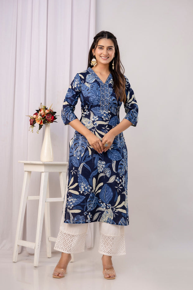 Women Blue Printed Straight Kurta with Three Quarter Sleeves