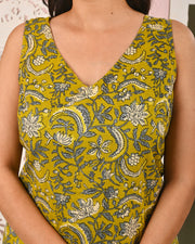 Floral Printed Kurta Set with Dupatta for Women