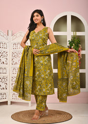 Floral Printed Kurta Set with Dupatta for Women