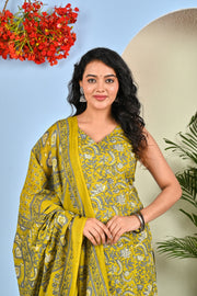 Floral Printed Kurta Set with Dupatta for Women