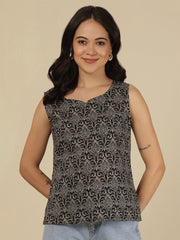 Women Black Printed Straight Top