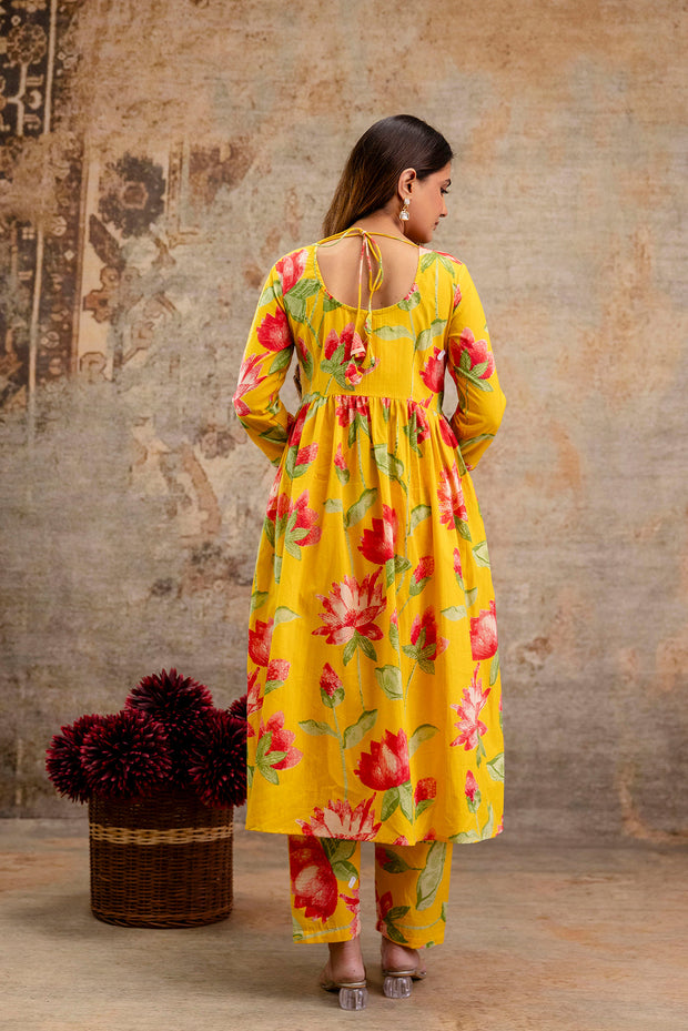 Yellow Floral Printed Kurta Set With Dupatta for Women