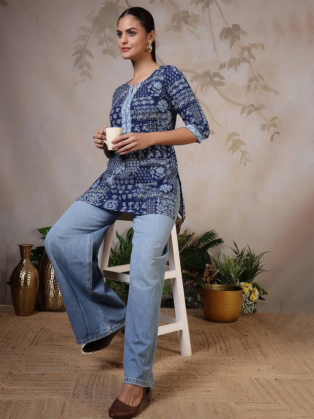 Women Blue Printed Straight Tunic