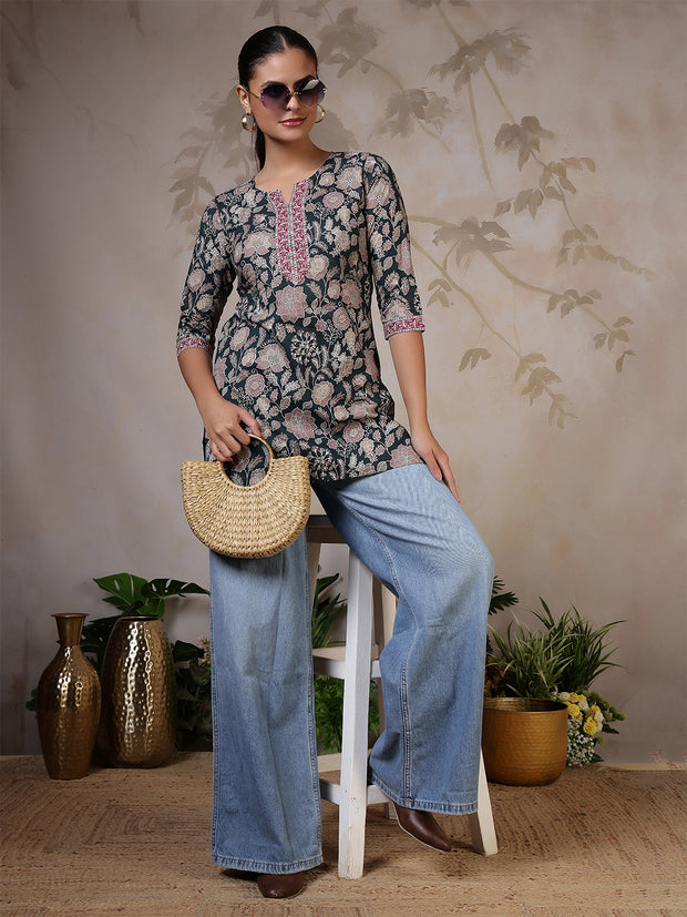 Women Green Printed Straight Tunic