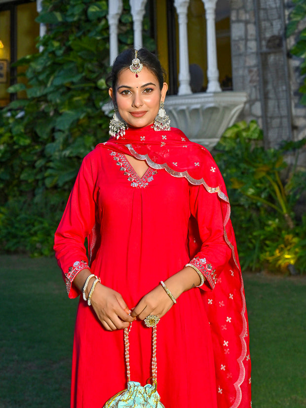Magenta Pink Embroidered Kurta With Palazzo And Organza Dupatta