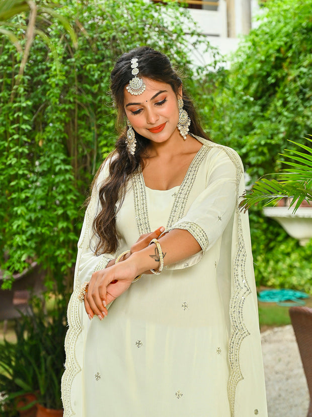Off White Embroidered Kurta With Palazzo And Organza Dupatta