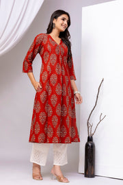 Maroon Printed Straight Kurta with Three Quarter Sleeves