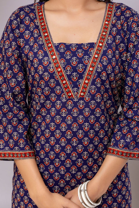 Blue Printed Straight Kurta with Three Quarter Sleeves