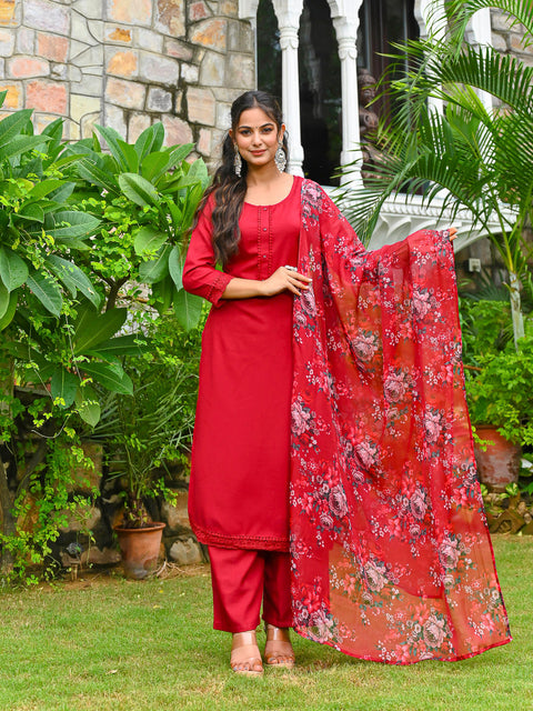 Maroon Solid Straight Kurta Set With Printed Dupatta for Women
