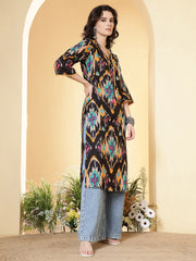 Black Printed Straight Kurta with Three Quarter Sleeves