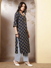 Blue Printed Straight Kurta with Three Quarter Sleeves